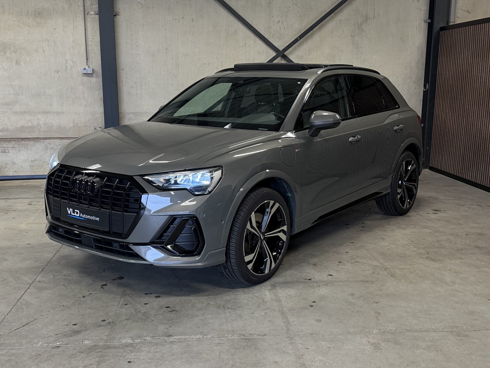 Audi Q3 - inruil bij VLD Automotive