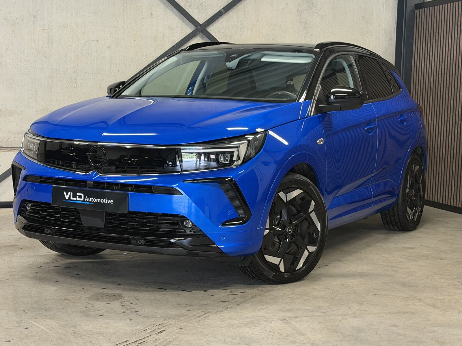 Opel Grandland GS bij VLD Automotive
