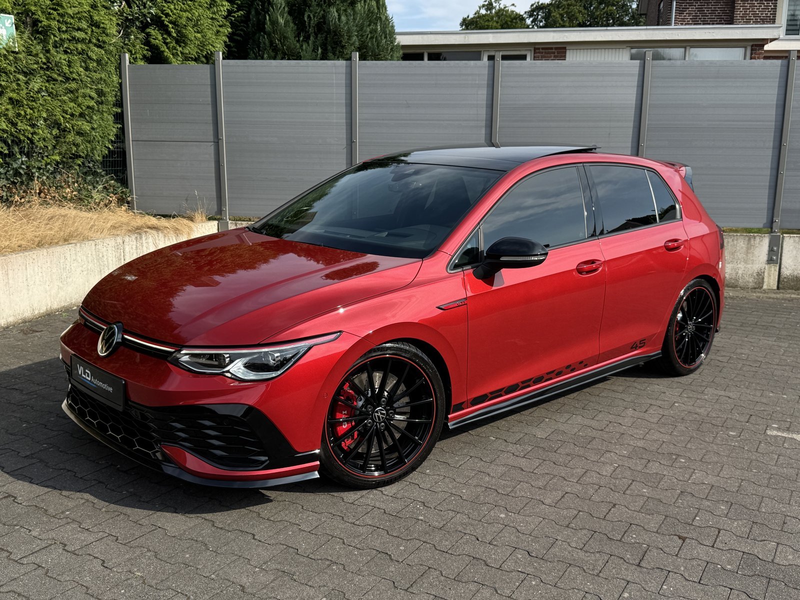 Volkswagen Golf GTI bij VLD Automotive